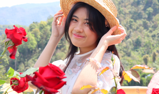 cover กุหลาบเวียงพิงค์สะพรั่งกลางขุนเขา ชมสวนกุหลาบสวยใหญ่ที่สุดในเชียงใหม่ 🥀🌹