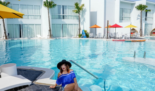 cover .     รีวิว โซนใหม่ โรงแรม  เดอะเจมส์ไมนิ่งพูลวิลล่า พัทยา The Gems Mining Pool Villas Pattaya  กับแม่ประนอม จ้า