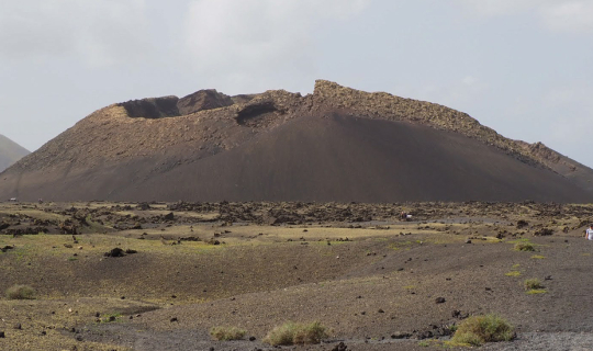 Cover Timanfaya อุทยานแห่งชาติภูเขาไฟ เกาะ Lanzarote ประเทศสเปน...