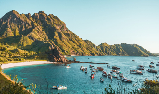 cover 20 Best Scuba Diving & Liveaboard Destinations In The World