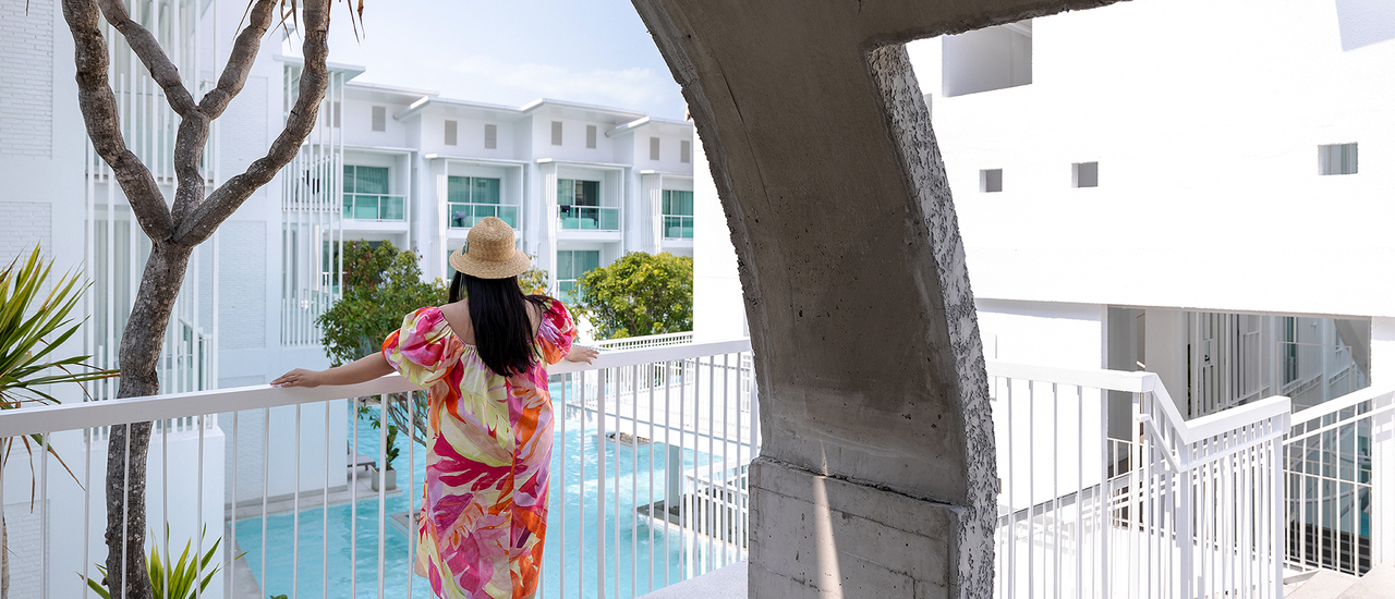 cover รีวิว Prima Hotel Pattaya โซนใหม่ สวยมาก มีสระว่ายน้ำล้อมรอบ ✨💦🌈