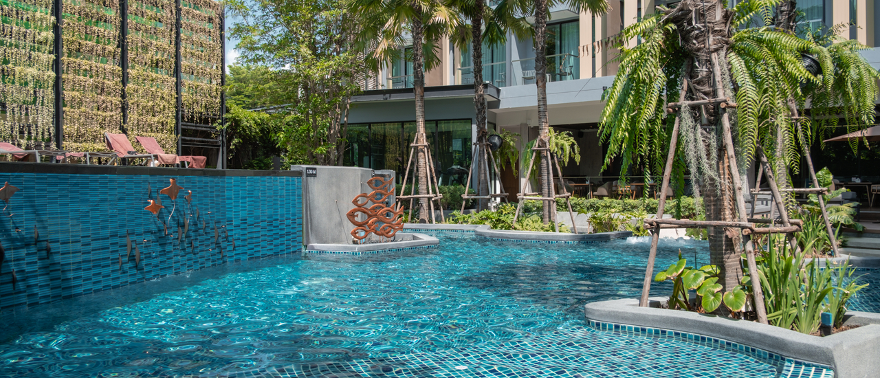 cover Hotel Amber โรงแรมใจกลางพัทยา ราคาสบายกระเป๋า