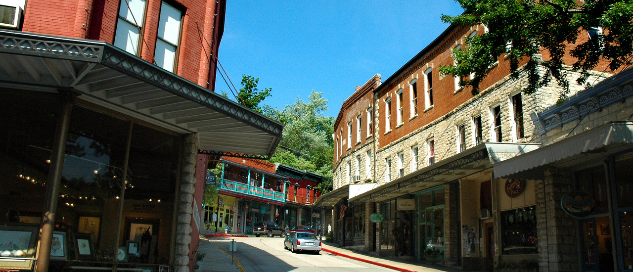 cover 15 Best Things To Do in Eureka Springs, Arkansas