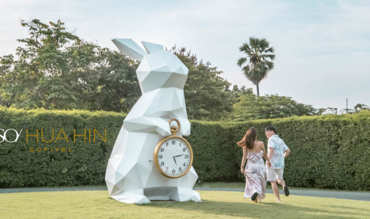 Cover พักผ่อนแบบ luxury นอนชิลริมทะเลที SO Sofitel Hua Hin...