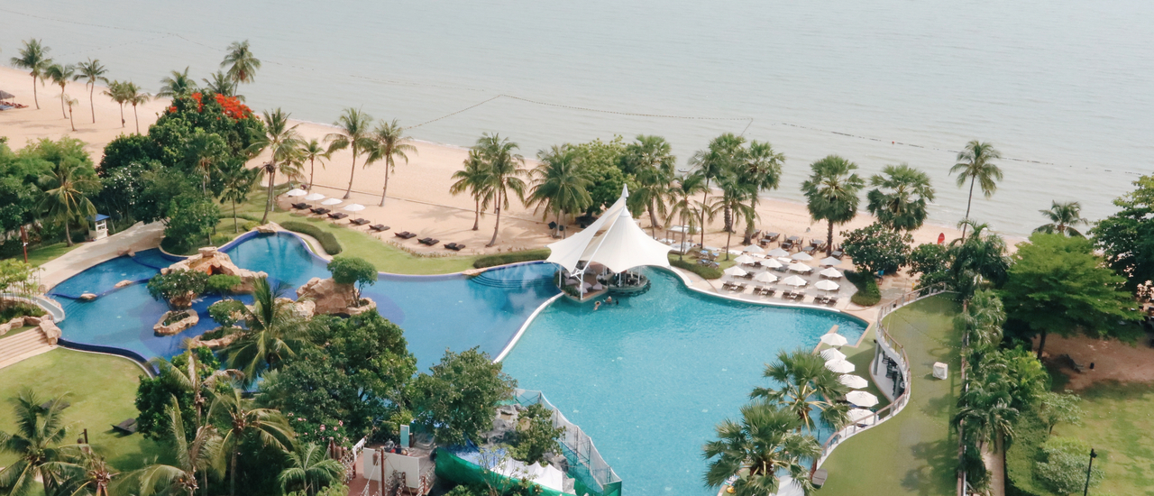 cover 𝐌Ö𝐯𝐞𝐧𝐩𝐢𝐜𝐤 𝐒𝐢𝐚𝐦 𝐇𝐨𝐭𝐞𝐥 𝐍𝐚 𝐉𝐨𝐦𝐭𝐢𝐞𝐧 𝐏𝐚𝐭𝐭𝐚𝐲𝐚 : โรงแรมติดทะเล บริการครบวงจร น่ามาพักผ่อนสุดๆ : )