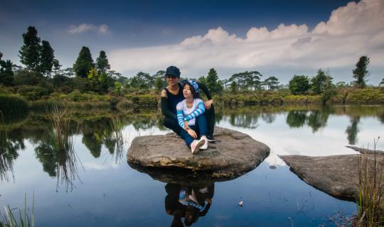 cover Review Once in a Life Time of Us (Mother & Child) is Conqueror on Pru Kradueng