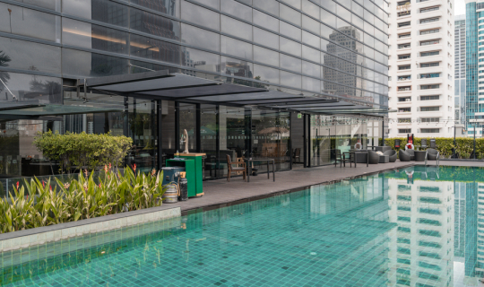 cover พาไปนอนโรงแรมใจกลางเมือง ทาน Afternoon Tea , Sunday Brunch จัดเต็ม