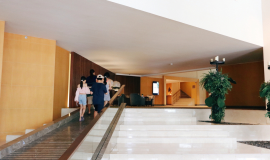 cover CHATRIUM RESIDENCE SATHON BANGKOK หนีไปพักผ่อน ที่โรงแรมหรู ใจกลางเมืองกัน!