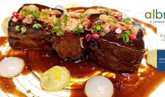 Cover หมูดำสเปนทำได้ดีที่ห้องอาหาร สเปน – เมดิเตอร์เรเนียน Albricias @ Cha...