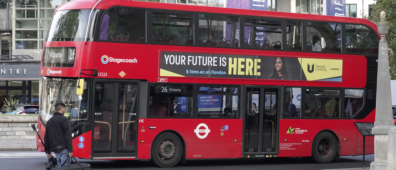 cover ผจญภัยในพิพิธภัณฑ์อังกฤษ ตอน 2 เคล็ดลับการเดินทางในลอนดอน ค่าเดินทางในลอนดอนด้วย รถเมล์ รถไฟ หรือรถไฟใต้ดินดีนะ