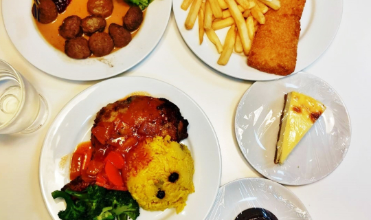 Cover Mini Review : ร้านอาหารอิเกีย @ ถนนรัตนาธิเบศร์ บางใหญ่ จังหวัดนนทบุ...