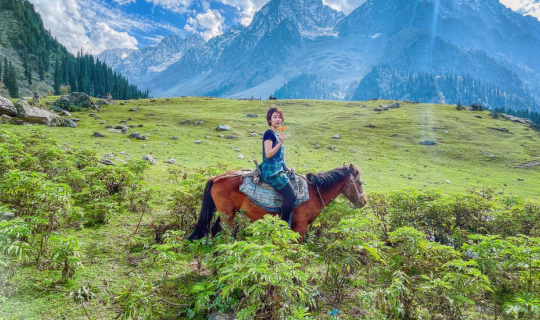 Cover Landscapes of India 2022 (แคชเมียร์ เดลี)...