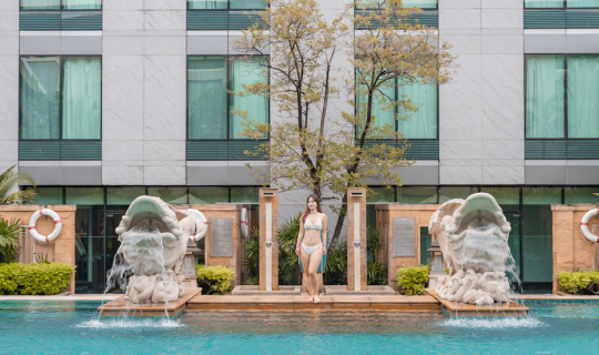 Cover Novotel Bangkok Suvarnabhumi Airport Hotel โรงแรมใกล้สนามบิน บริการค...