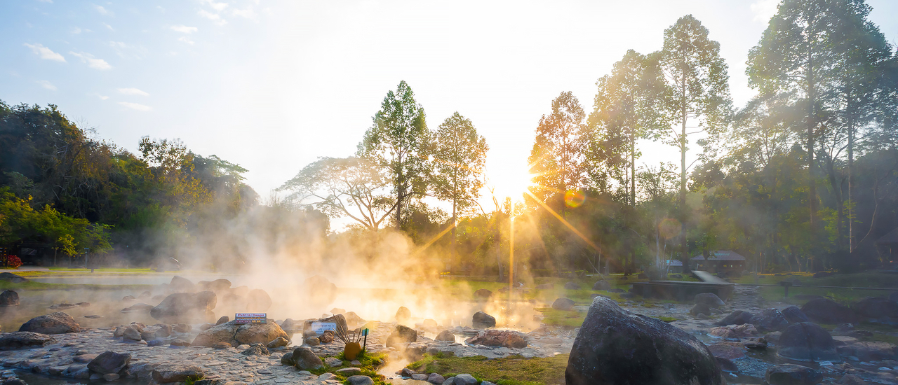 cover ตะลอนกางเต้นท์ตามอุทยานภาคเหนือ ในเดือนมกราคม แบบ "โนแพลน" จนต้องร้อง "อิหยั๋งว๊ะ" - Part 10 #ดอยสะเก็ด #แจ้ซ้อน #วัดเฉลิมพระเกียรติ