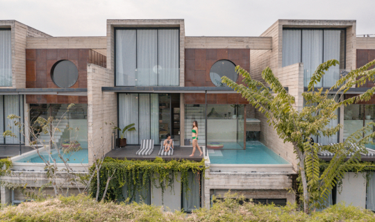 cover Cross River Kwai พูลวิลล่าหรูในกาญจนบุรีที่ควรมาสักครั้ง