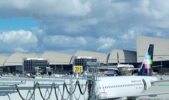 Cover ทริปละตินอเมริกา ตอน 3 รีวิวการบินกับสายการบินโคตรโลวคอสโวราลิส ที่ส...