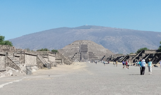 cover ทริปละตินอเมริกา ตอน 7 เดย์ทริปไปเตโอติอัวกาน (Teotihuacan) เมืองโบราณเมโสอเมริกันใกล้เม็กซิโกซิตี้ ประเทศเม็กซิโก