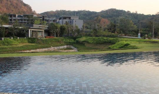 cover ค่ำนี้ นอนที่ "Escape Khao Yai" นะ