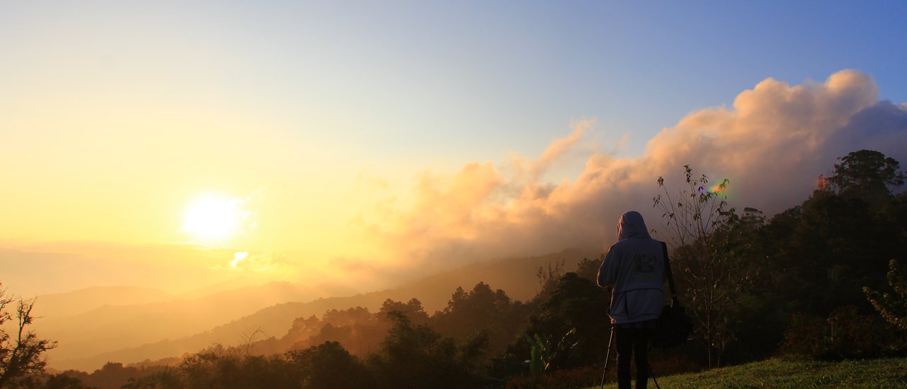 cover Mother Tamarn (Chiang Dao) - Pang Ung - Mae U Kho with the friendship of photography of 4 people who didn't know each other before (TrueMove signal test trip)