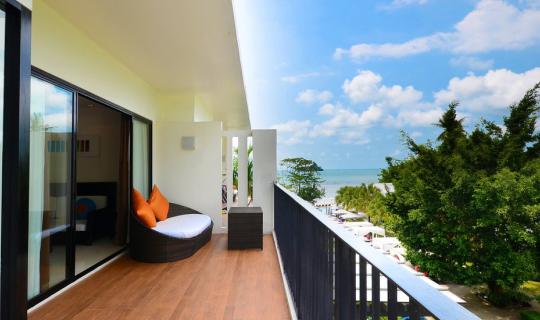 cover ...Relaxing Day, Sandy Beach, Gentle Breeze: The Chill Resort & Spa Koh Chang: Koh Chang