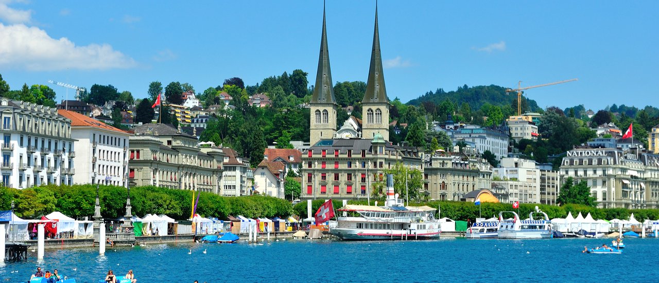 cover Switzerland, the land of dreams... following the footsteps of the famous drama in the city of Lucerne, the city of Engelberg and Mount Rigi.