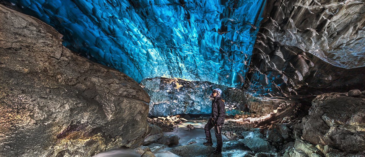 cover Aurora Hunter in Iceland: Northern Lights, Snow, Pools, and Waterfalls Part 4: The Ice Cave