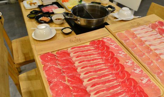 cover Giant tray full of deliciousness for only 499 baht @ Aum Aun Shabu, Ekamai. The ultimate meat shabu buffet experience.