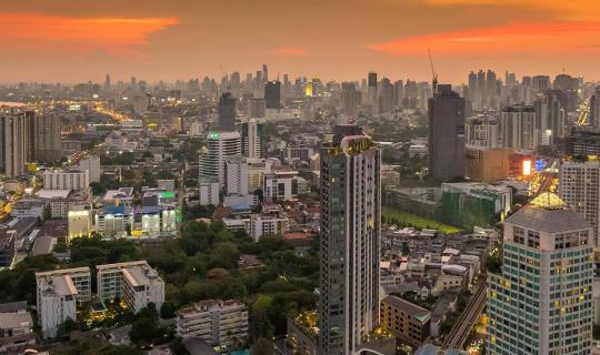 cover Cielo sky bar and restaurant: The atmosphere is great, the music is beautiful, it's perfect for taking your girlfriend/boyfriend there!