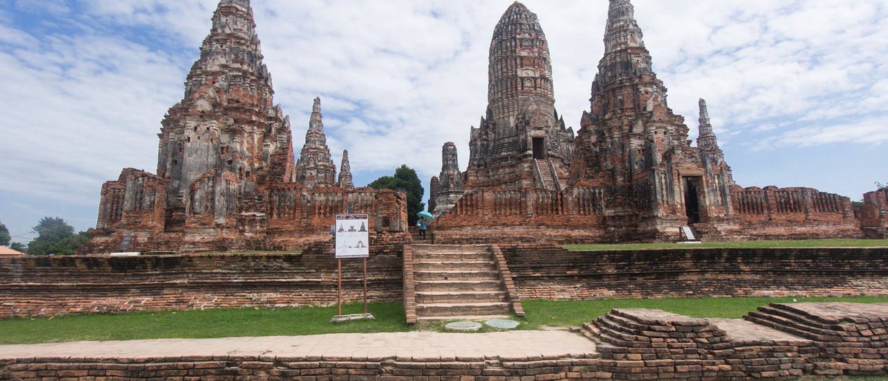 cover Ayutthaya... A Delightful Journey