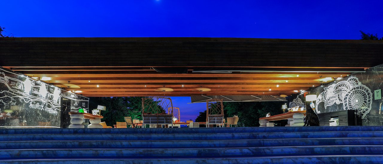 cover + + + Review + + +  SO SOFITEL HUA HIN  + + + 

+ + + Review + + +  SO SOFITEL HUA HIN  + + +