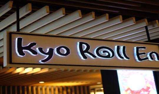 cover Chill out and enjoy sweet treats at Kyo Roll En.