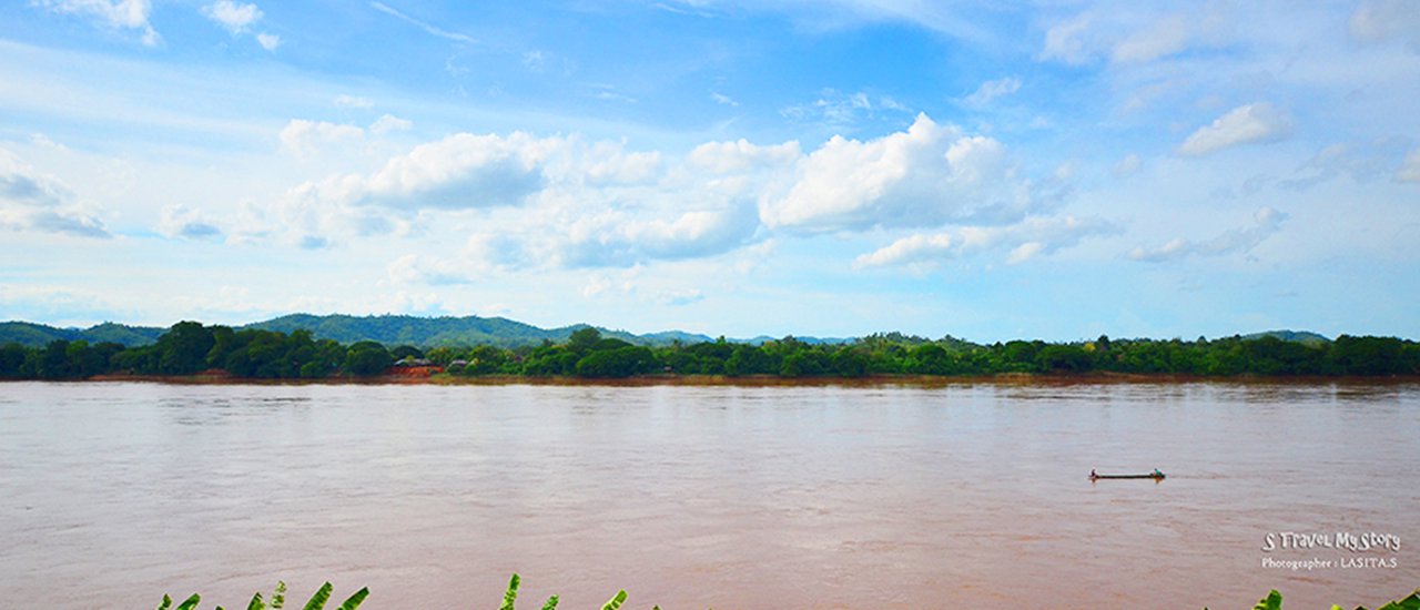 cover Chiang Khan: A Day of Solitude
2 days and 1 night of relaxation at Mui Fang, Chiang Khan. On the way back, I stopped by various temples to pay my respects.