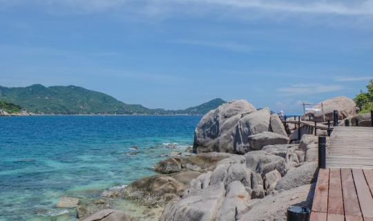 Cover Weekend getaway to "Koh Tao" is better. Go alone, focus on chilling!...