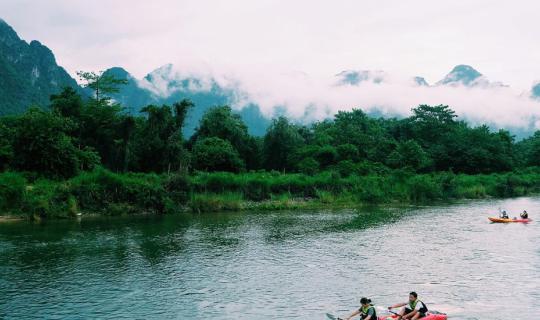 Cover Hello Vang Vieng...