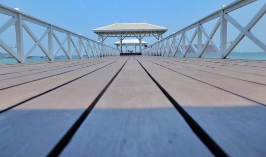 cover Carrying Love on a Getaway to Koh Sichang