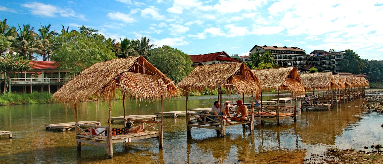 cover +++ The Lost Paradise ... Vang Vieng is a chic city +++