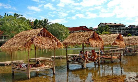 cover +++ The Lost Paradise ... Vang Vieng is a chic city +++