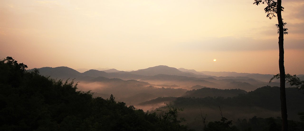 cover The Enchanting Homestay...Love at Na Ton Chan
By Young, the Ultimate Fan of Thai Tourism 2014