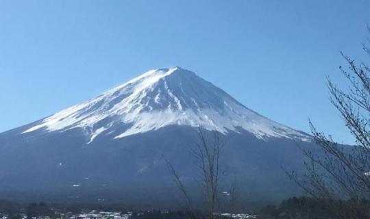 Cover Japan... No matter how many times, it's never enough. Lake Kawaguchi...