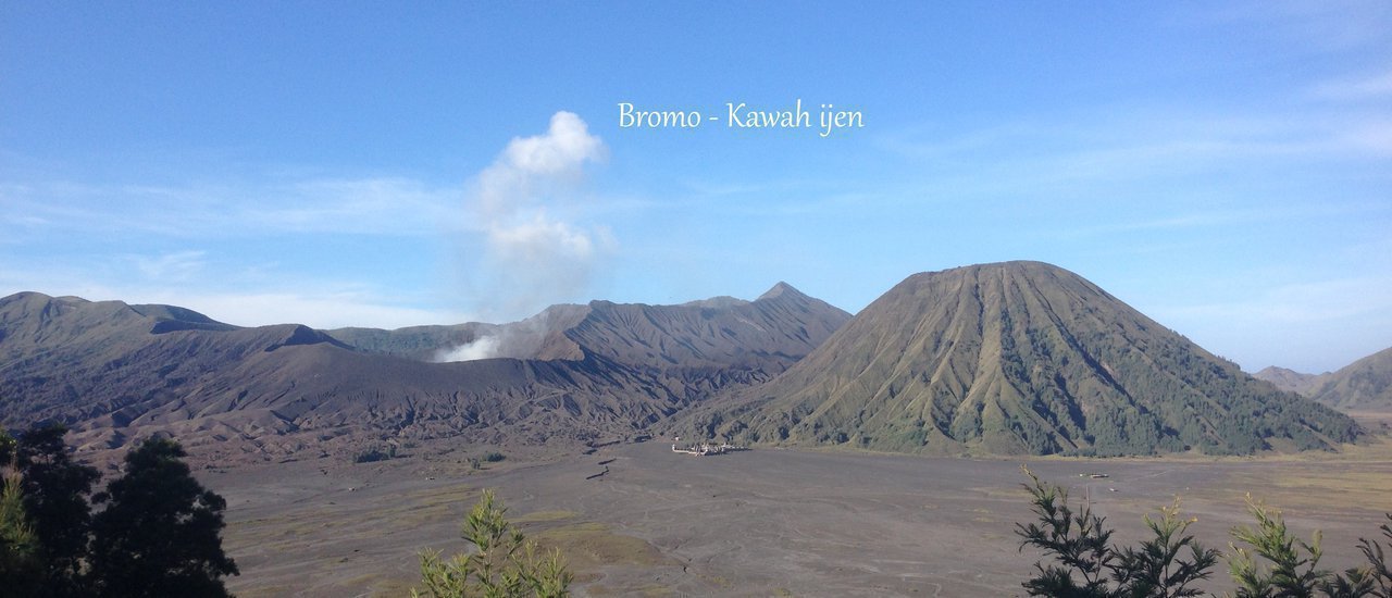 cover Bromo - Kawah Ijen for only 1800 baht, 4 days 3 nights.