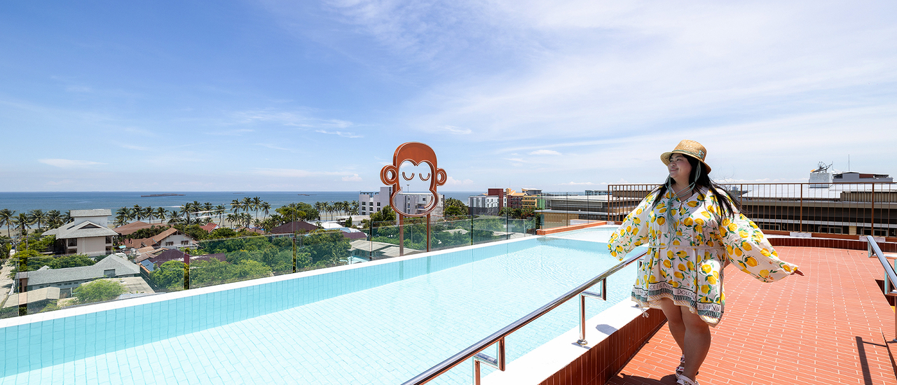 cover รีวิว Blu Monkey Hub & Hotel Bangsaen