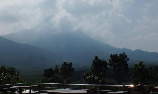 cover The scenic viewpoint of Khao Hem, because sometimes a picture is worth a thousand words.