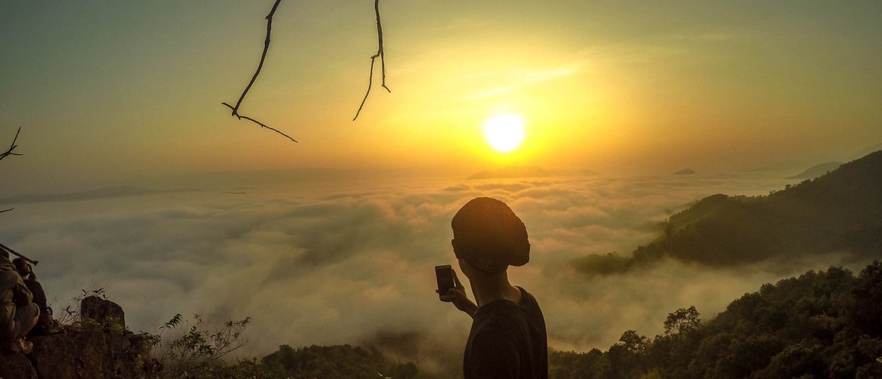 cover Admiring the Sea of Mist in Nong Khai