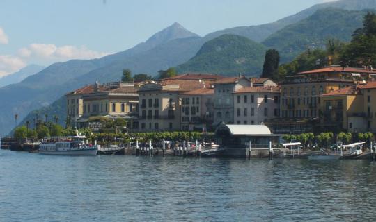 cover Explore France and Italy: A Grand Adventure with Big Brother and Little Sister #22