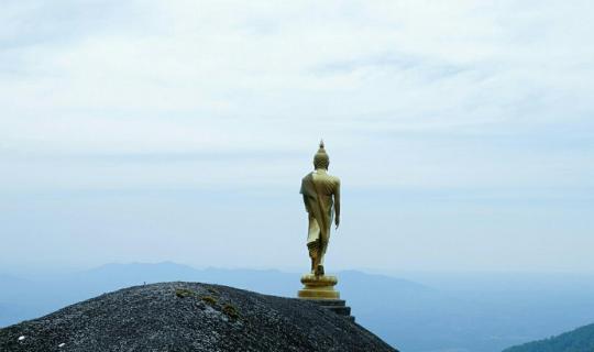 cover A pilgrimage to Khao Khitchakut in Chanthaburi Province to pay homage to the footprint of the Buddha, driven by the power of faith. (2017)