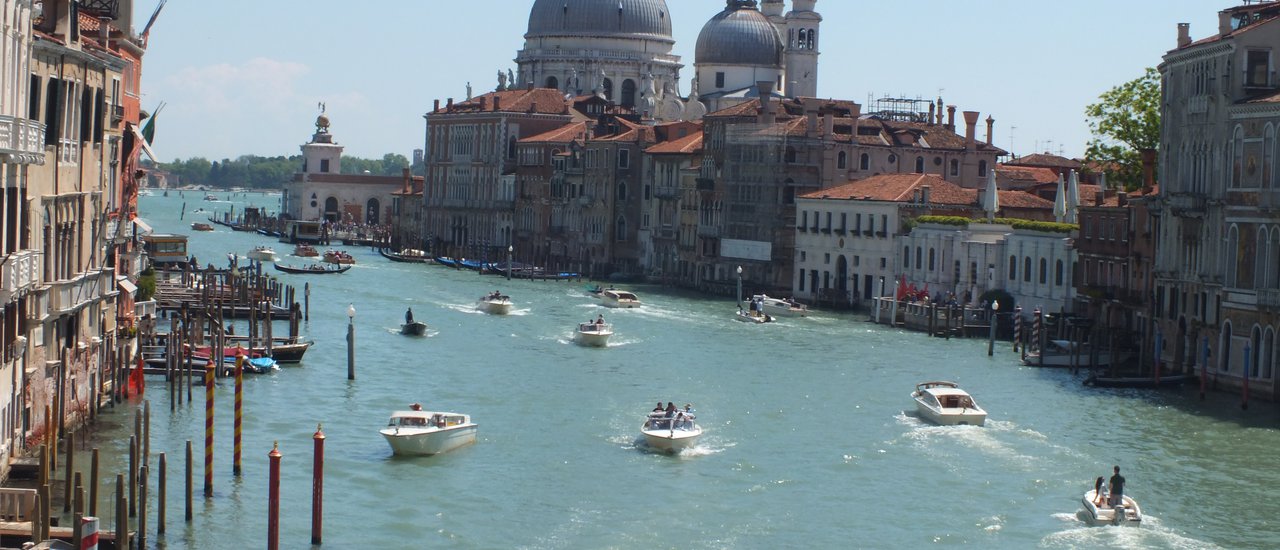 cover Roam around France and Italy: A Big Brother and Little Sister Adventure #32