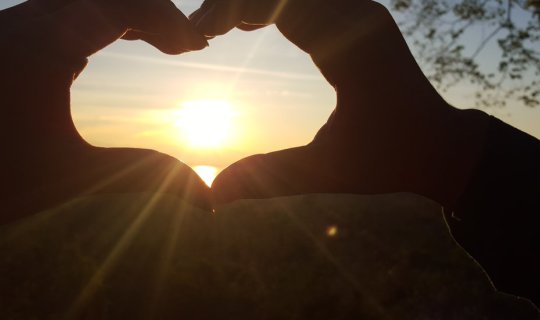 Cover Mae Khamin Waterfall: A Refreshing Escape from the Heat
Mae Khamin ...