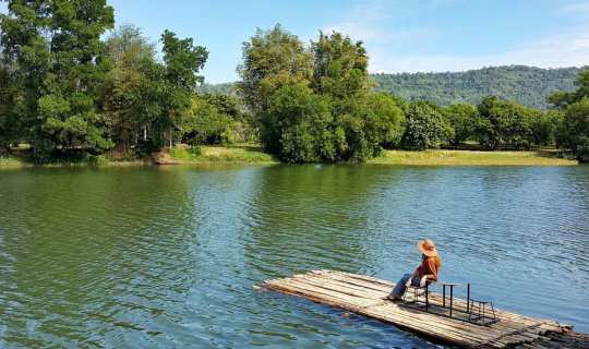cover KHAOYAI 'n' all around . . . เขาใหญ่วนไปค่ะ
Khao Yai National Park is everywhere.