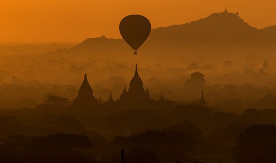 Cover 5 DAYS : MANDALAY ( BAGAN - INLE )...