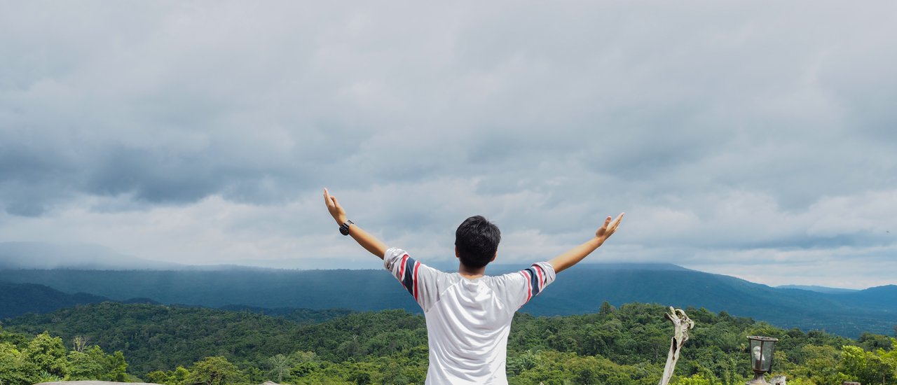 cover A night of gentle rain at "Suan Supin Homestay," The Verona at Tub Lan.